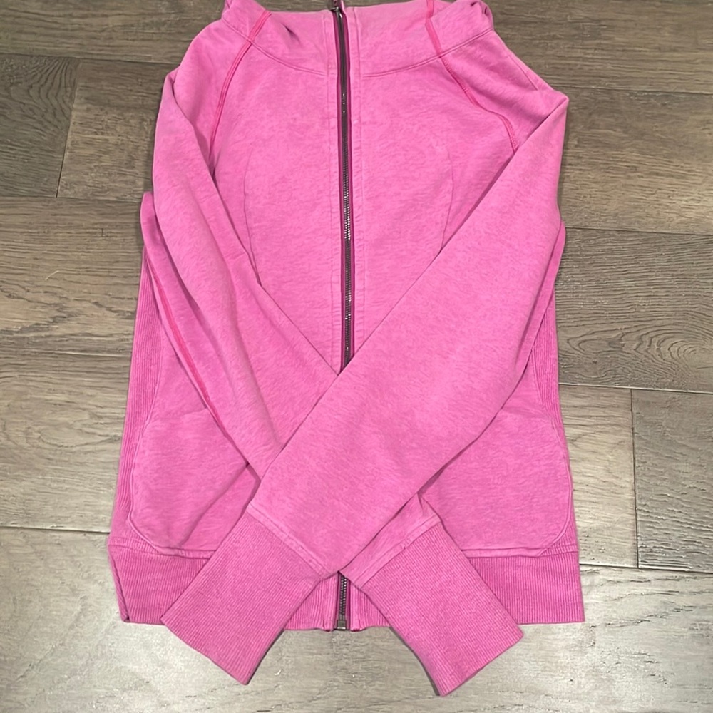 EUC lululemon scuba hoodie